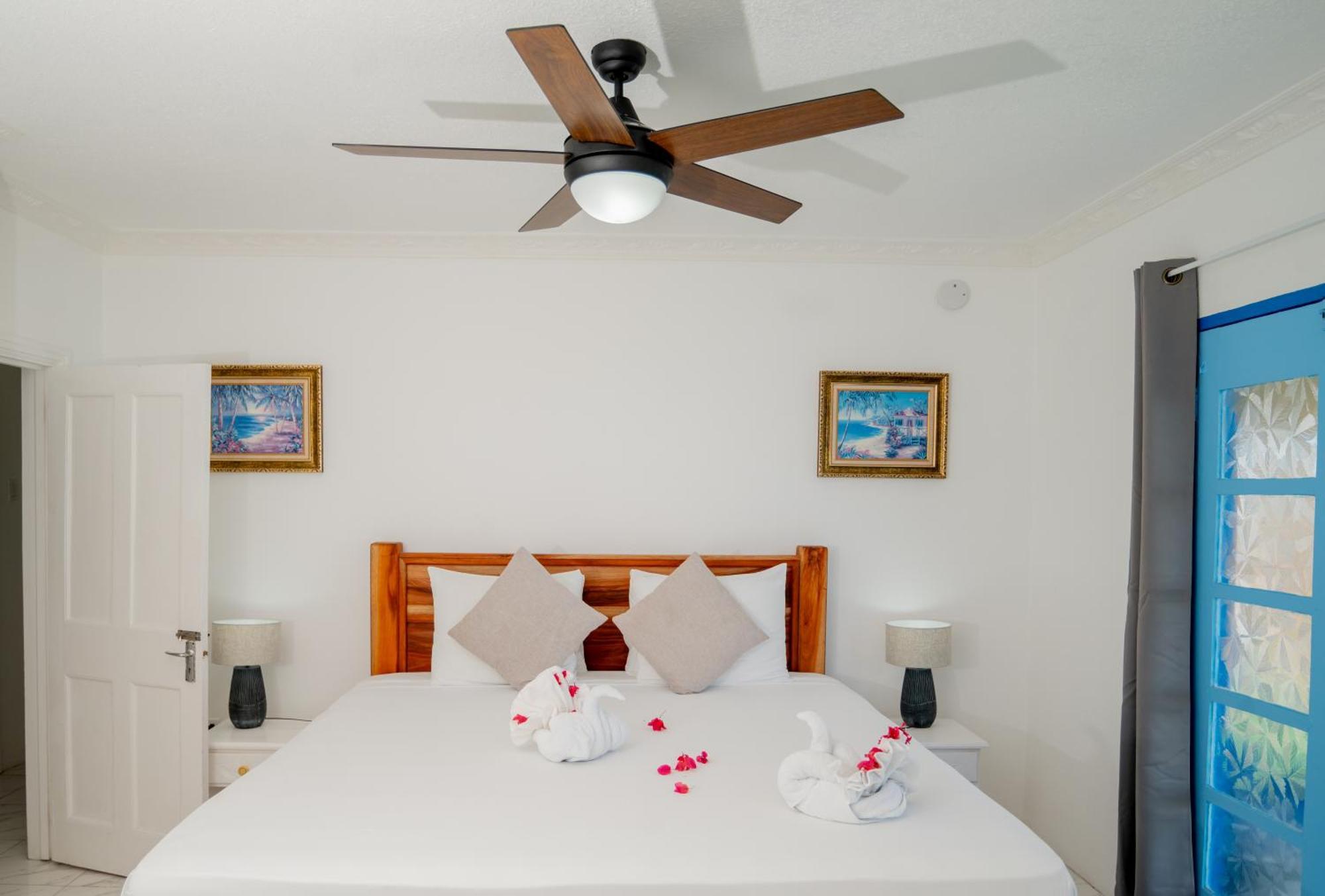 Beyond Sunset Resort & Villas Пляж Сокровищ Экстерьер фото