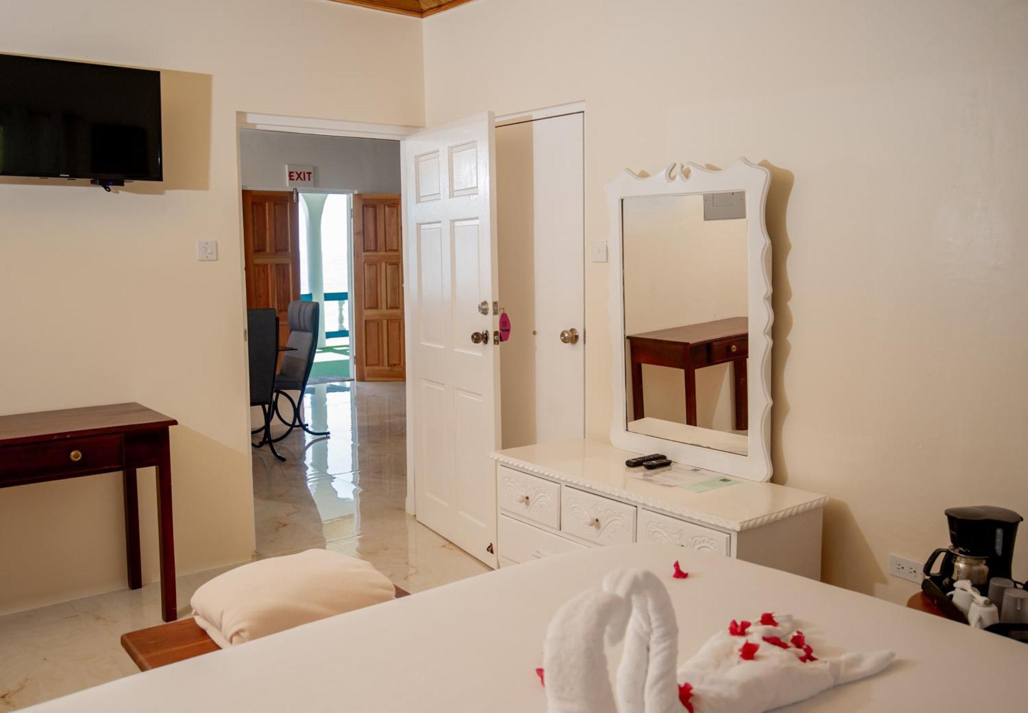 Beyond Sunset Resort & Villas Пляж Сокровищ Экстерьер фото